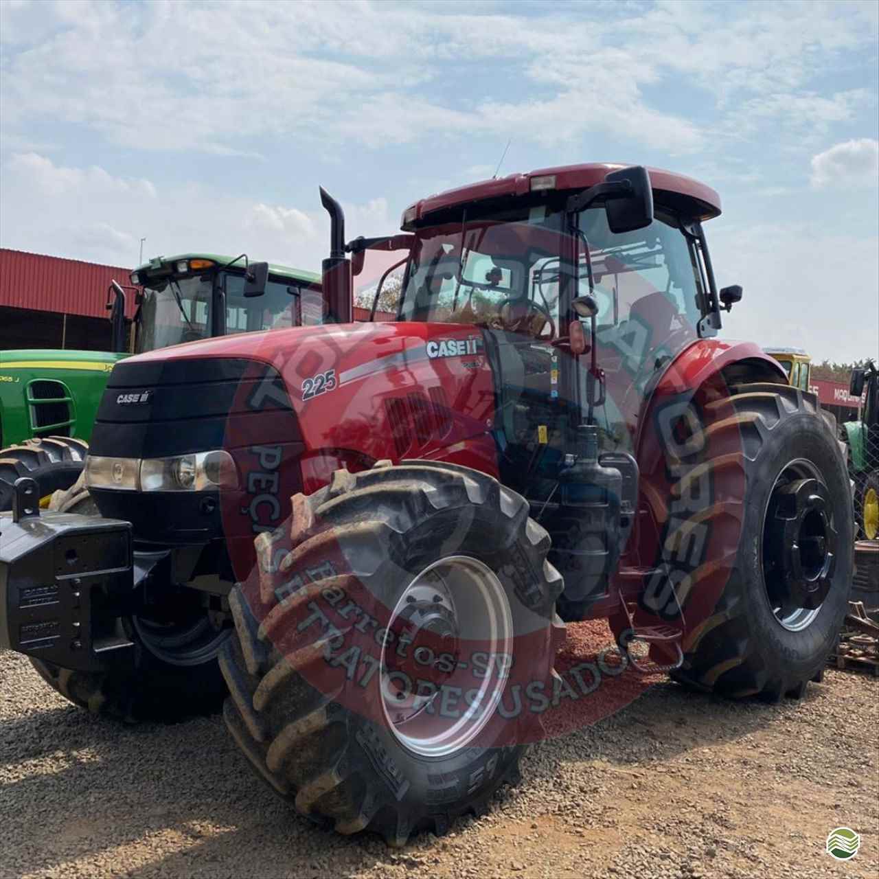 TRATOR CASE PUMA 225 Tração 4x4 Toledo Peças e Tratores Usados BARRETOS SÃO PAULO SP